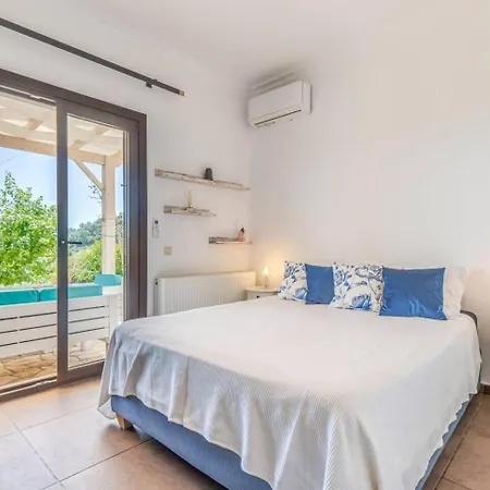 Villa Antinoti Agia Aikaterini (Corfu)