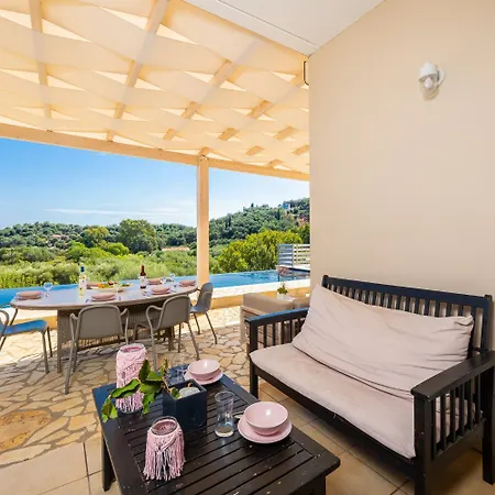 Villa Antinoti Agia Aikaterini (Corfu)