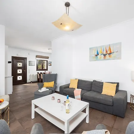 Villa Antinoti Agia Aikaterini (Corfu)