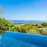 Antinoti * Agia Aikaterini (Corfu)
