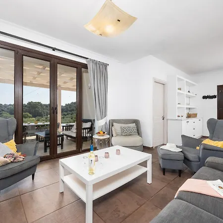 Antinoti * Agia Aikaterini (Corfu)